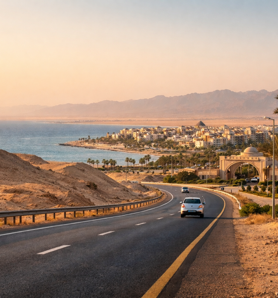 La câți kilometri se află Xanadu Makadi Bay de aeroportul Hurghada?