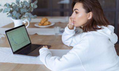 Ce rol joacă aparițiile media în creșterea autorității SEO?